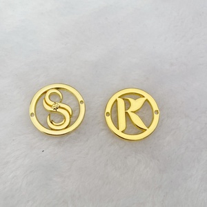 ป้ายโลโก้โลหะแบบกำหนดเองสำหรับเสื้อผ้า ป้ายติดฮิญาบ ป้ายโลหะผสมสังกะสี ป้ายโลโก้แบรนด์โลหะสำหรับเสื้อผ้า - Product Image 2