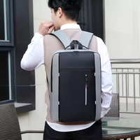 Hoge kwaliteit waterdichte Oxford business casual school- en reistas laptop rugzak met USB-poort, effen