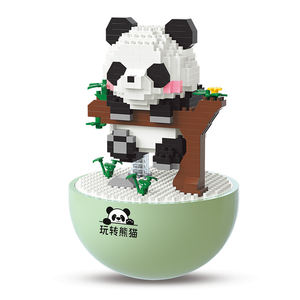 YUGAO Nouveautés Cadeau de Noël Modèle 3D 574 Pièces Micro Blocs de Construction Animal Tumbler Panda Coquin en Plastique ABS Éducatif - Product Image 3