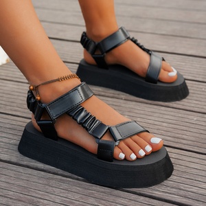 Женские сандалии на липучке - Product Image 2