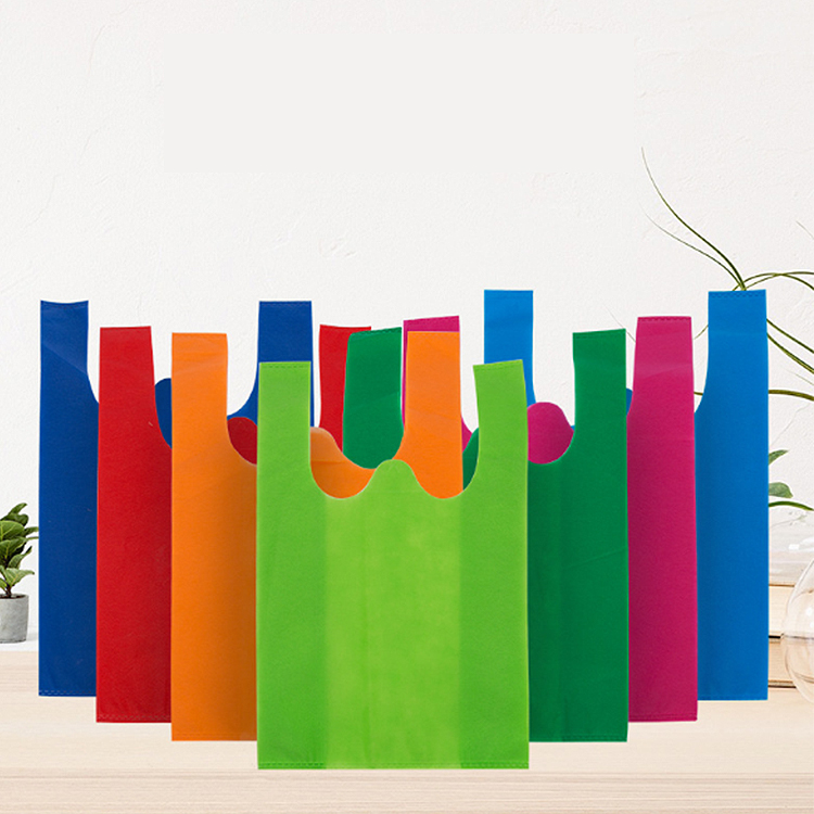 High quality eco friendly market vest bags t shirt non woven bag for shopping