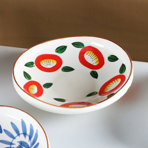 Plato Ovalado de Cerámica Hecho a Mano con Diseño Oriental y Patrón de Plantas Bajo la Esmaltura - Product Image 2