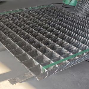 רשת תיל מרותכת מגולוונת בטבילה חמה, בהתאמה אישית, במידות 1x1, 1x2, 2x2, לפאנל גדר לבנייה או גידור חווה - Product Image 6