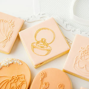Set de Moldes para Galletas y Fondant para Bodas, Cortador de Galletas de Acrílico de Grado Alimenticio, Sello Personalizado con Logotipo para Decoración de Pasteles de Fiesta de Bodas - Product Image 3