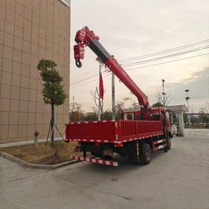 Camión Grúa Telescópica Sinotruk Nuevo, 7 Toneladas, para Construcción y Carga, Equipado con Motor Weichai Esencial - Product Image 5