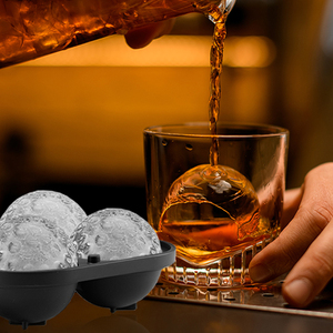 Essentiels d'été : Moules en silicone de qualité alimentaire en forme de balle de golf, réutilisables, faciles à démouler, bac à glaçons avec couvercle, empilables, noirs - Product Image 6
