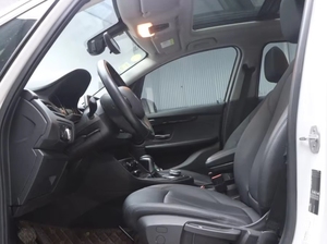 Auto Usado <span class=keywords><strong>BMW</strong></span> Serie 2 <span class=keywords><strong>218i</strong></span> 2015-2018 Sedán con Asientos de Cuero, Transmisión Automática, Volante a la Izquierda, Cámara Trasera de 360° - Product Image 5