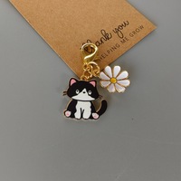 Gantungan Kunci Kucing Lucu dengan Lobster Clasp Liontin Bunga untuk Pembuatan Perhiasan, Bunga Enamel Kucing, Aksesoris Perhiasan DIY