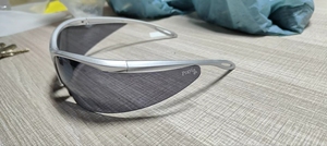 Servizio Completo per Occhiali da Sole Personalizzati: Realizza il Tuo Schizzo Disegnato a Mano, Apertura Stampi ad Alta Precisione e Produzione di Occhiali - Product Image 4