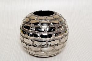 Diseño atractivo Decoración de mesa Florero y maceta Jarrón de material metálico de Calidad exclusiva Vajilla al por mayor Florero - Product Image 2