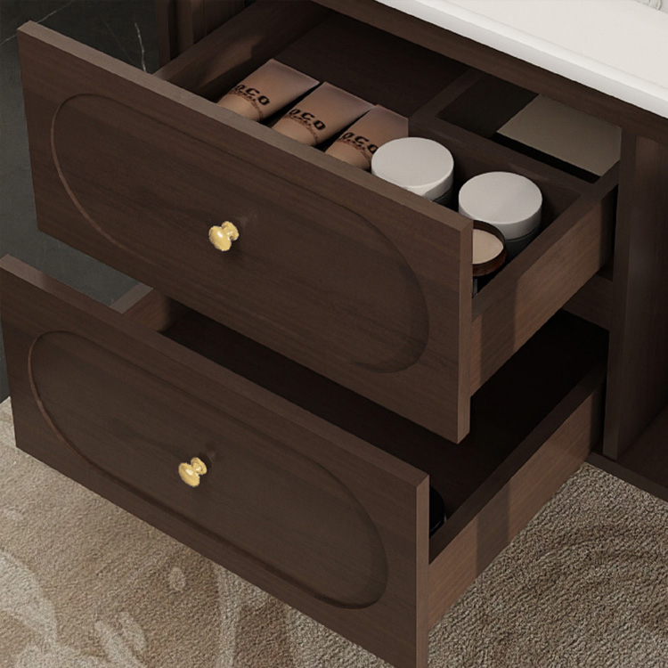 ตู้หลัก