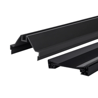 Profilés PVC extrudés : Écologiques, design moderne, co-extrusion rigide-souple, profilés plastiques moulés à froid, surface brillante
