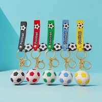 Breloques créatives en silicone en forme de ballon de football, pendentifs mignons pour porte-clés, sacs à dos et fabrication de bijoux