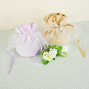Eastsunshine Hot Sale OEM Customizable Style Pretty Fashionable Soft Velvet Jewelry Pouch Drawstring Gift Pouch With Faux Pearl - Product Image 2