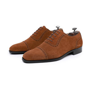 Chaussures Oxford rétro personnalisées 2026 : Chaussures en cuir et daim respirantes de luxe pour hommes, fabriquées à la main - Product Image 4