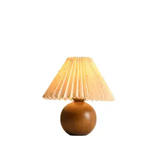 Factory Direct Solid Wooden Desk Lamp Bedside Bedroom Pleated Decorative Log learning eye Protection Table Lamp