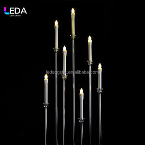 Candelabro Metálico Cuadrado Dorado LEDA para Centro de Mesa de Boda y Decoración de Eventos - Product Image 6