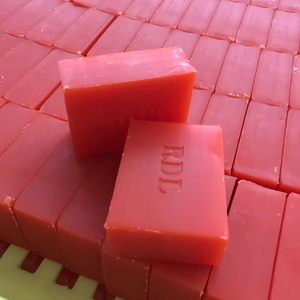 <span class=keywords><strong>Savon</strong></span> éclaircissant enrichi en vitamine E de marque Exfoliation douce et hydratation intense pour les soins quotidiens de la peau - Product Image 6