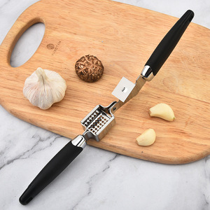 Ensemble d'outils de cuisine en acier inoxydable 5 pièces, éplucheur multifonctionnel, cuillère, écaleur, presse-ail, outils de cuisine - Product Image 2