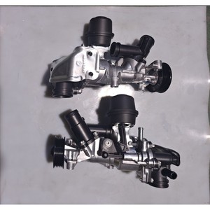 Bomba de Agua Mecánica de Alta Tecnología 2702000401 2702000601 2702000800 2702000801 para Reemplazo de Automóviles Alemanes Mercedes-Benz - Product Image 1