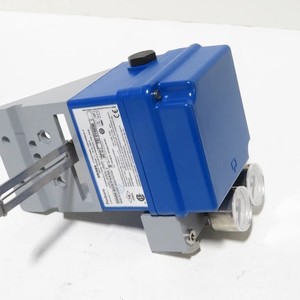 ตัวควบคุมตำแหน่งวาล์วอัจฉริยะ Foxboro SRD991 - Product Image 3