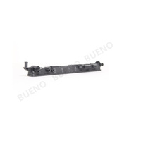 Sous-ensemble de réservoir d'eau pour voiture Radiateur AT Plastic Tank Fit Engine Spare Parts