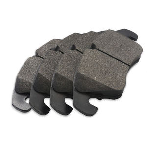 อะไหล่รถยนต์ขายส่ง ผ้าเบรกสำหรับรถยนต์ออดี้ รุ่น OEM 4G0698151D - Product Image 5