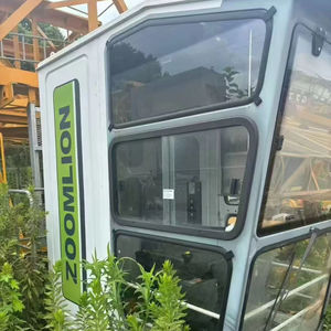 Vendre Grue à tour Zoomlion d'occasion modèle W7015-10E (2021-2023) avec moteur, boîte de vitesses, pompe et flèche de 75m - Product Image 1