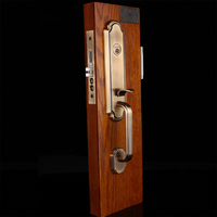 Juego de Manijas para Puertas de Acero con Diseño Tallado Vintage Europeo para Apartamentos, en Tres Colores, para Puertas de Madera Maciza
