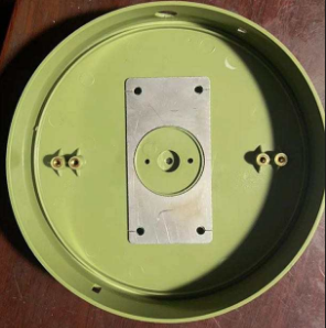HU-23 Professioneller Wildtierfütterer All-in-One 6V/12V Metall-Drehplatte Verstellbare Halterung Grüne Schwerkraft-Wildtierfütterer - Product Image 4
