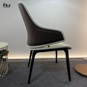 Silla de comedor moderna de lujo de cuero NAPA Material de color personalizable Patas de madera maciza - Product Image 4