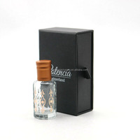 Bouteille de parfum vide magnétique en papier personnalisée Boîte de parfum cadeau d'emballage de parfum au design de luxe