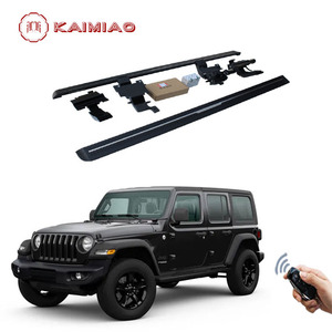 Estribos Laterales Eléctricos con Impresión de Fibra de Carbono para <span class=keywords><strong>JEEP</strong></span> WRANGLER <span class=keywords><strong>RUBICON</strong></span> - Product Image 1