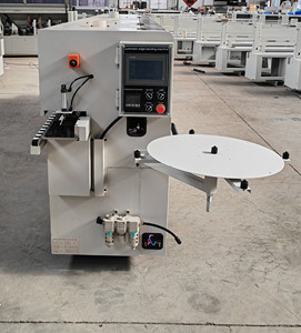 Machine à plaquer les chants en PVC pour le travail du bois utilisée pour améliorer la surface du bois Les composants du noyau incluent le moteur - Product Image 6