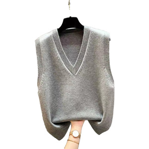 Gilet en tricot pour femme, couleur unie, coupe ample, col en V, sans manches, pull pour l'automne et l'hiver, à porter en extérieur - Product Image 5