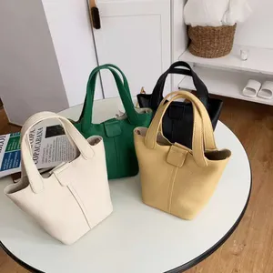 Bolsa de mão de luxo com alça superior para mulheres, bolsa pequena de mão tipo balde, bolsa de mão tipo balde, 2024, designer