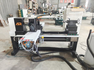 Хорошая цена, небольшой деревообрабатывающий автоматический мини-токарный станок с 4 челюстями для изготовления ножек мебели - Product Image 2