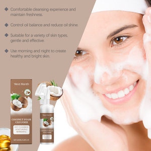 Limpiador facial de espuma de coco que limpia suavemente los poros, refresca e hidrata. - Product Image 3