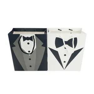 고품질 화이트 블랙 나비 넥타이 모양 크래프트 종이 가방 화장품 선물 가방 도매