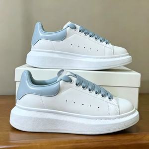 Nouvelles Chaussures Décontractées <span class=keywords><strong>de</strong></span> Luxe pour Femmes 2026 – Mocassins en Cuir Blanc <span class=keywords><strong>de</strong></span> Haute Qualité, Rehaussants et Confortables pour l'Été - Product Image 1