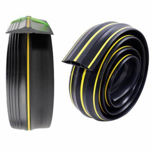 Bande de <span class=keywords><strong>seuil</strong></span> de <span class=keywords><strong>porte</strong></span> de <span class=keywords><strong>garage</strong></span> en PVC moderne personnalisé bande étanche contre les inondations joint en caoutchouc de fond de plancher - Product Image 6