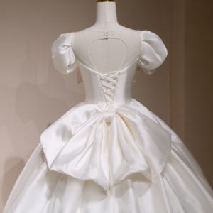 <span class=keywords><strong>Robe</strong></span> <span class=keywords><strong>de</strong></span> mariée <span class=keywords><strong>de</strong></span> maternité en satin blanc 2026, col cœur, coupe trapèze, grandes tailles, pour mère <span class=keywords><strong>de</strong></span> la mariée, traîne chapelle, longueur au sol, grand nœud - Product Image 6