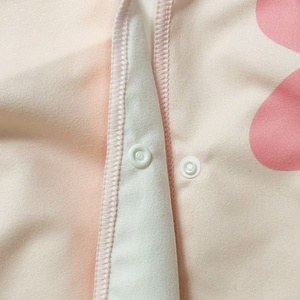 Toalla <span class=keywords><strong>Poncho</strong></span> de <span class=keywords><strong>Surf</strong></span> para Niños con Estampado de Sublimación Personalizado de Fábrica, Microfibra, Correa con Hebilla, Secado Rápido para Venta al por Menor - Product Image 3