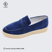 Chaussures sur mesure LANCI : Mocassins pour hommes faits main en daim, avec logo personnalisable – Collection Designer Homme