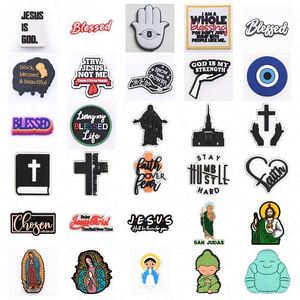 Breloques de chaussures religieuses Jésus en PVC personnalisées pour adultes, décorations de chaussures avec boucle, design populaire en gros - Product Image 1