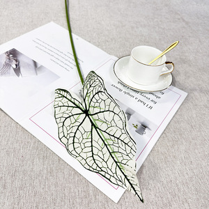 Nueva tela de seda artificial Calla Lilies y hojas de <span class=keywords><strong>Begonia</strong></span> adecuadas para fotografía de ventanas de centros comerciales y decoraciones de sala de estar - Product Image 6