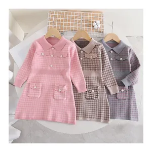 फुयू अच्छी गुणवत्ता वाली बेबी लड़कियों नई शैली मीठे स्वेटर पोशाक सर्दियों गर्म प्लेड पैक फैशन बटन स्कर्ट