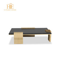 Table basse en marbre de style italien en noyer naturel et acier inoxydable, vert foncé, artisanat exquis