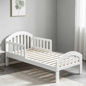 Cama Convertible 3 en 1 de Madera de Pino para Niños Pequeños en Color Blanco, Diseño Bajo al Suelo, Acabado No Tóxico - Product Image 1