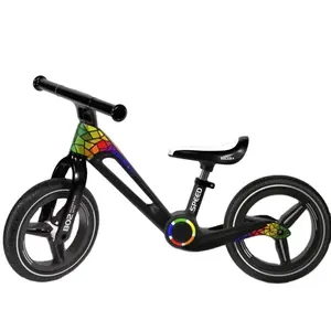 卸売デザインベビーウォーカーキッズバランスバイク子供自転車ペダルなしOEMカラーランニングプッシュバイクサイクル3〜6歳